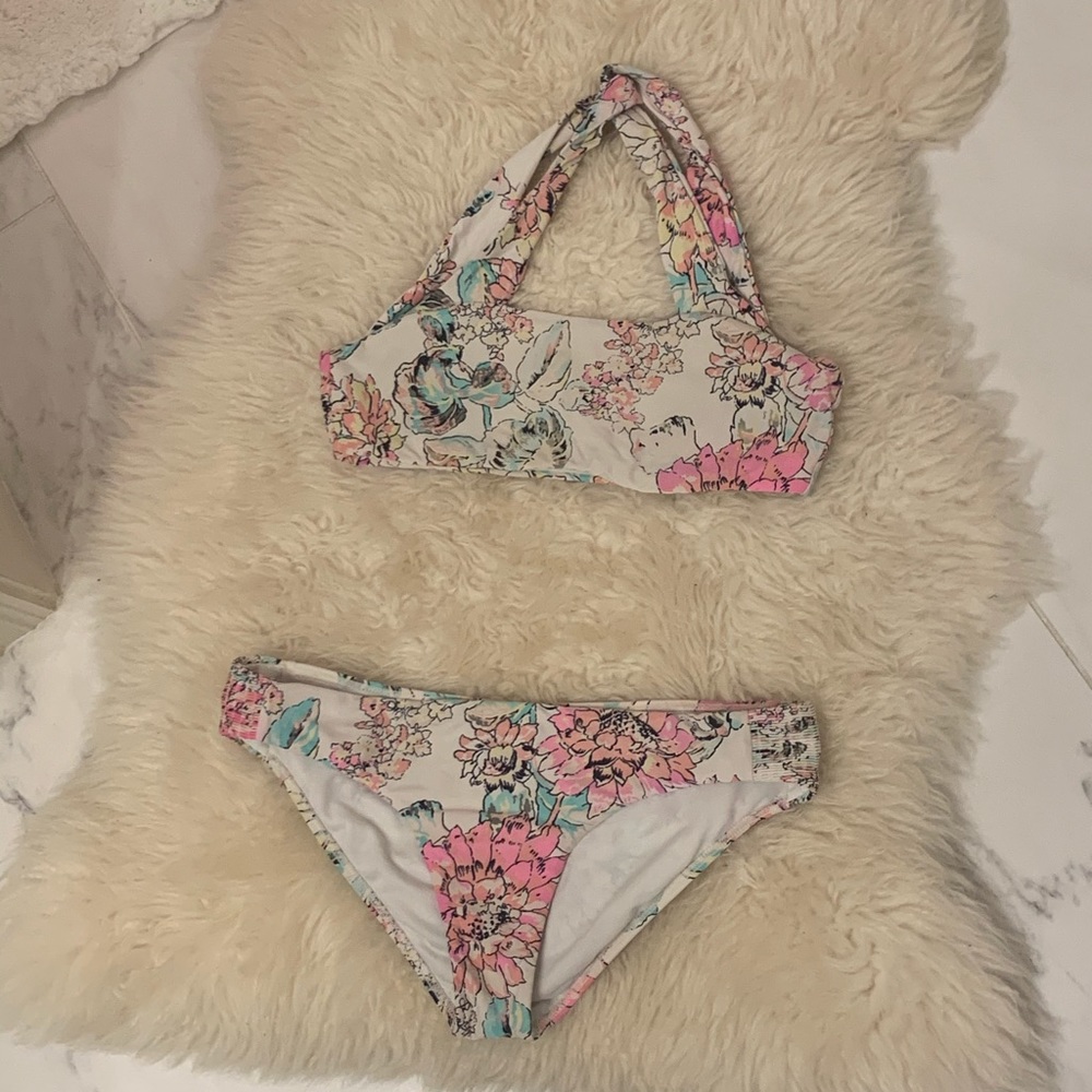 Billabong Floral Cross Back Bikini